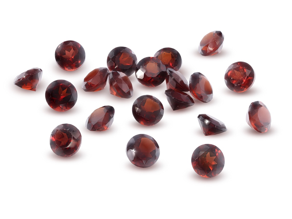 Almandine Garnet 4.00mm Round Diamond Cut