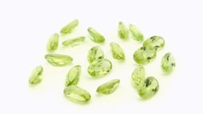 Peridot 4x3mm Oval