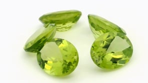 Peridot 9x7mm Oval