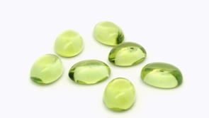 Peridot 7x5mm Oval Cabochon 