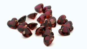 Synthetic Ruby 4.00mm Heart Shape Dark Red