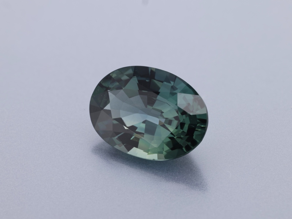 Green Sapphire 8.53x6.03mm Oval