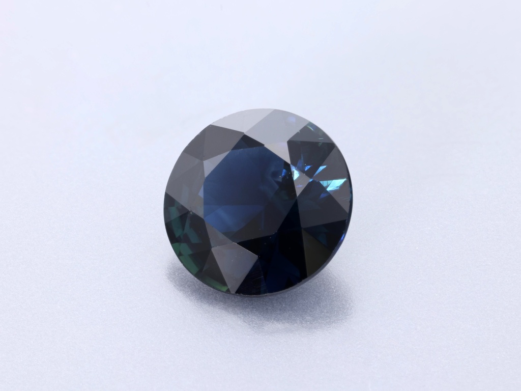 Australian Sapphire 6.00mm Round Dark Blue