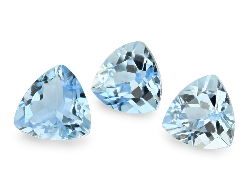 [BATB0575P1] Aquamarine 5.75mm +/- Trilliant Blue