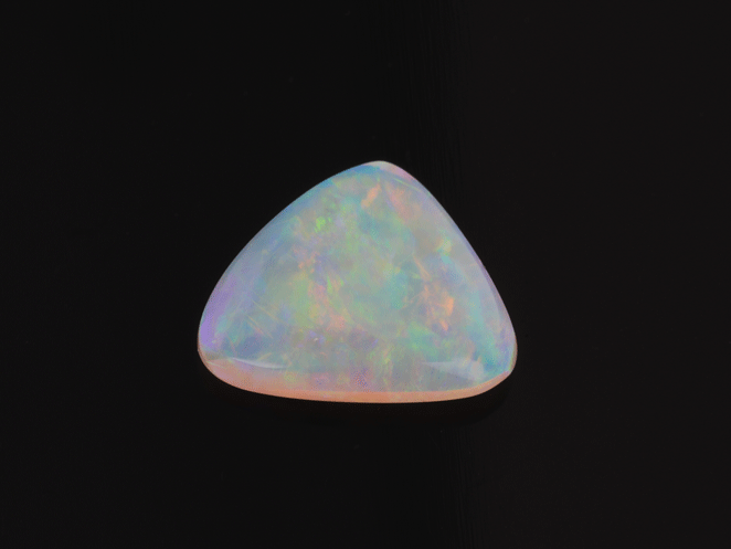 [NX3095] White Cliffs Crystal Opal 8.2x6.4mm Triangular 