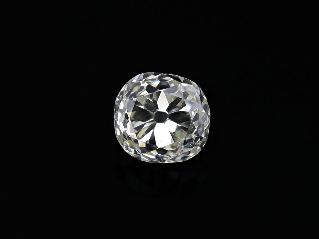 Diamond Old Cut 3.9x3.7mm Oval 