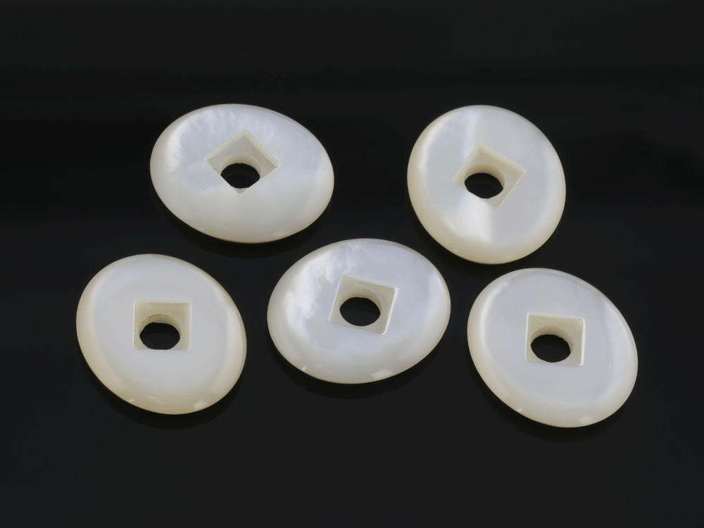 Mother Of Pearl 14x12mm Oval Countersunk
