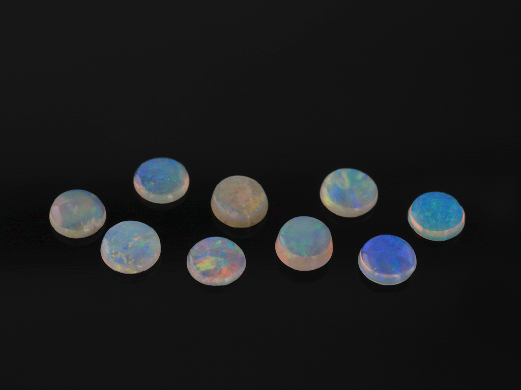 [NRC1035] White Opal 3.5mm Round Cabochon 1st Grade 