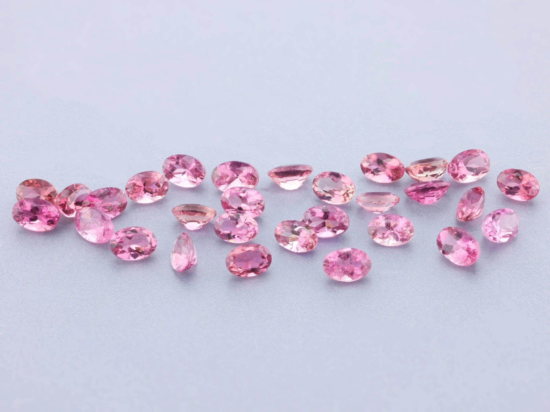 [UPVB0302] Pink Tourmaline 3x2mm Oval