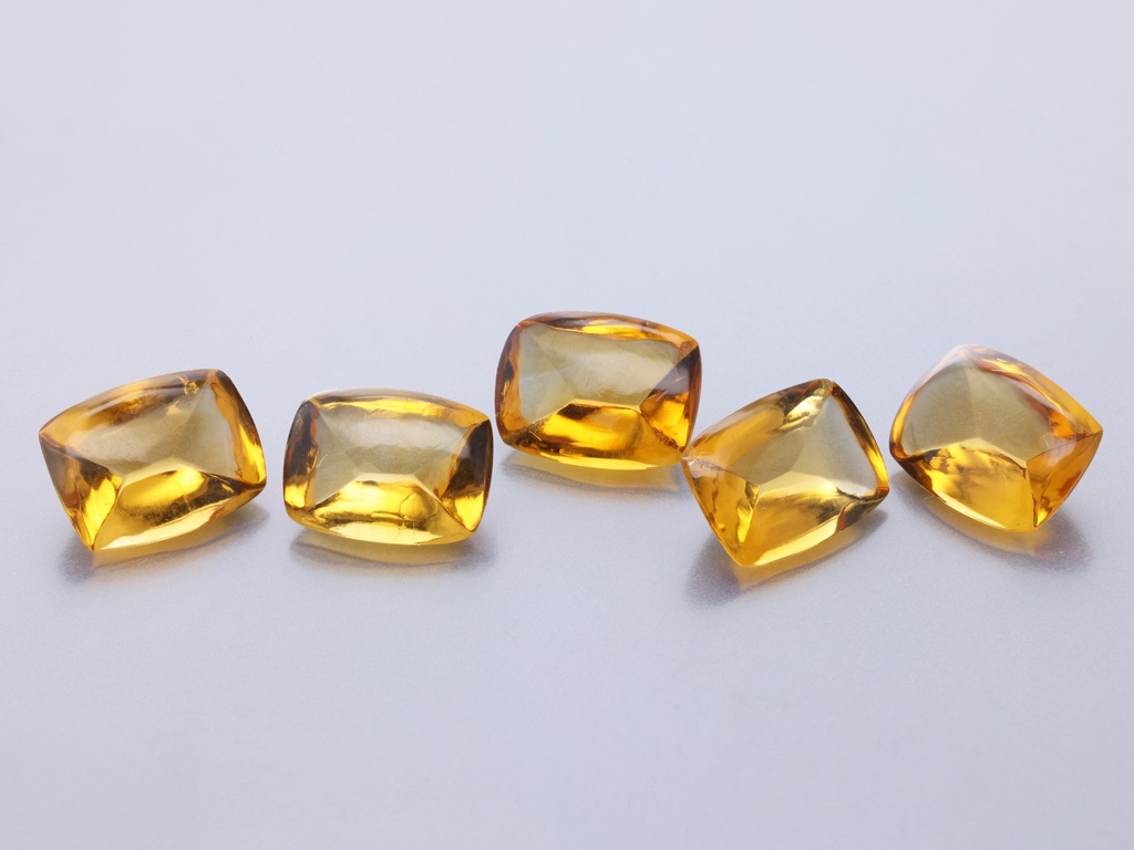 [QCCC0806P1] Citrine 8x6mm Sugarloaf