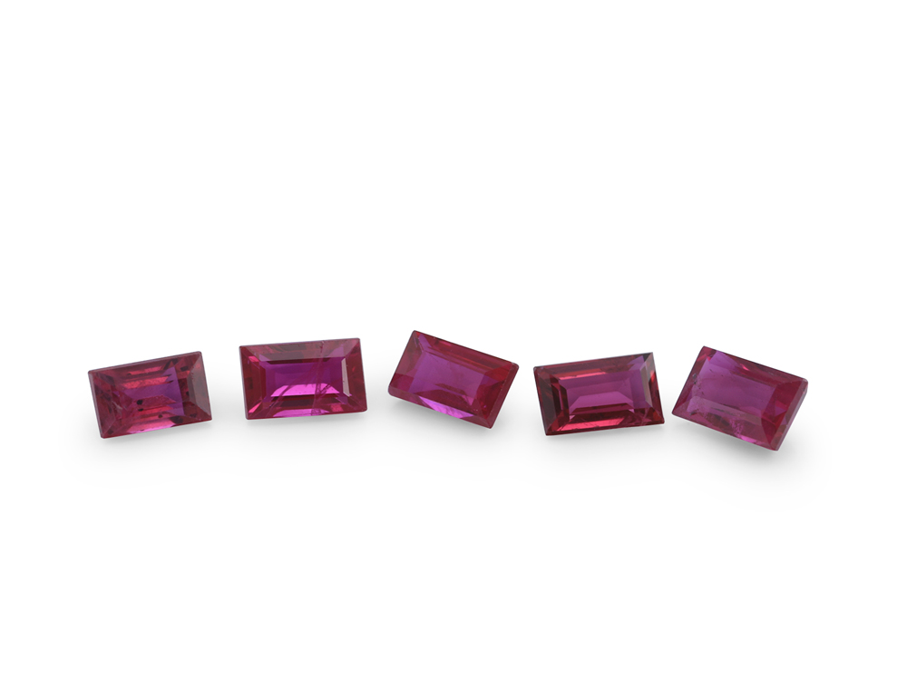 Ruby Bright Red 3x2mm+/- Baguette