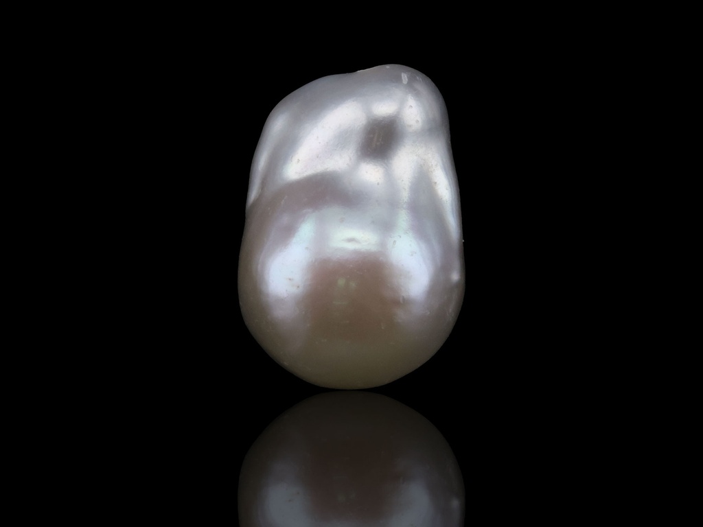 Freshwater Pearl Baroque 17x12mm Free Form Half Drilled White