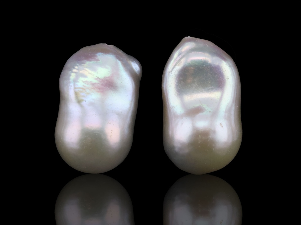 Freshwater Pearl Baroque 18x11mm Free Form Half Drilled White PAIR
