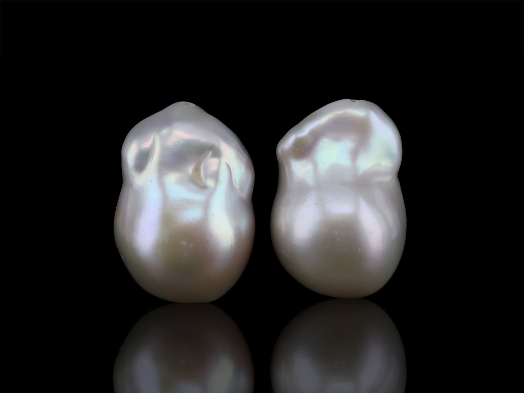 Freshwater Pearl Baroque 20x14mm Free Form Half Drilled White PAIR