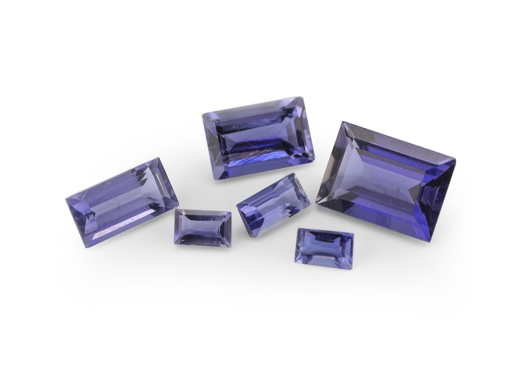 [WSBS0302] Iolite 3x2mm Baguette Cut