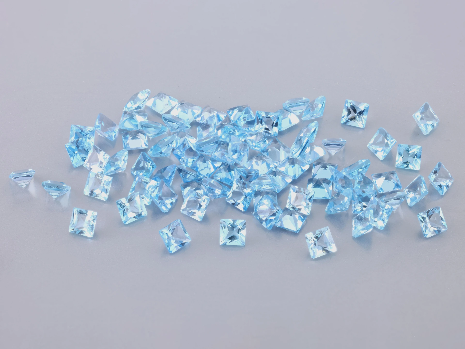 [TMQP0300] Topaz 3.00mm Princess Cut Medium Blue