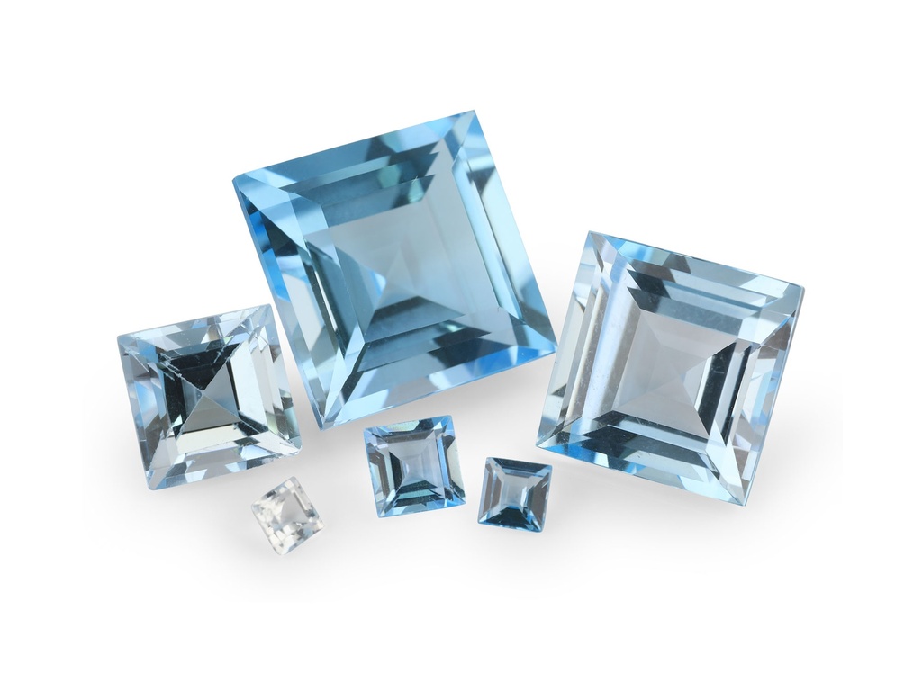[TKQS1000] Topaz 10mm Carre Cut Light Blue