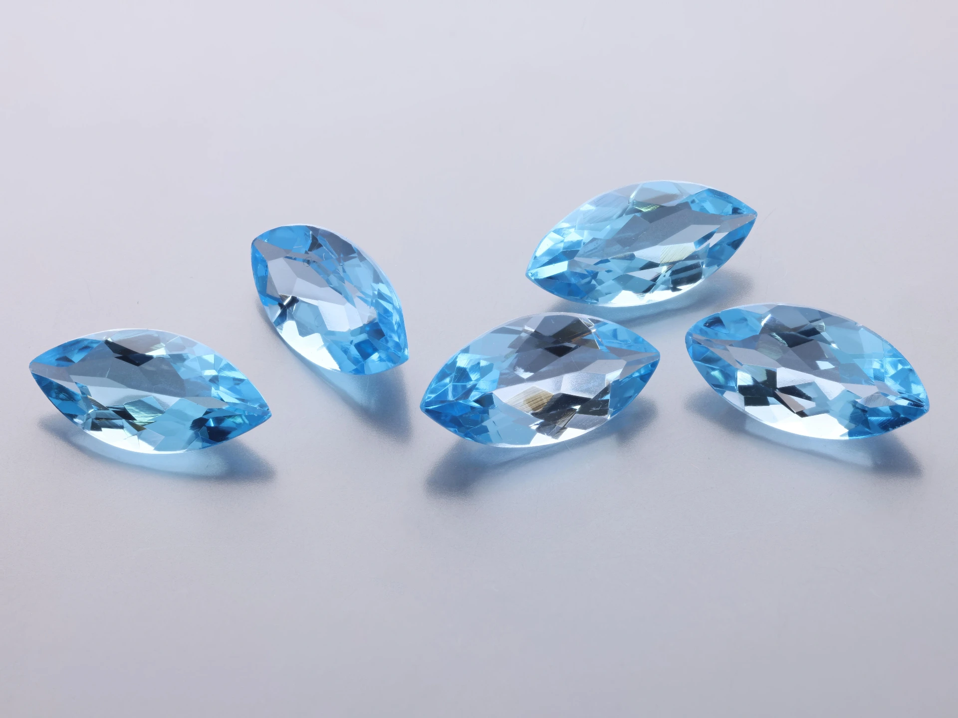 [TMMB1206] Topaz 12x6mm Marquise Medium Blue 