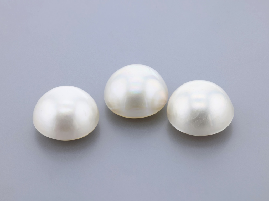 Mabe Pearl 14.5-15mm Round White
