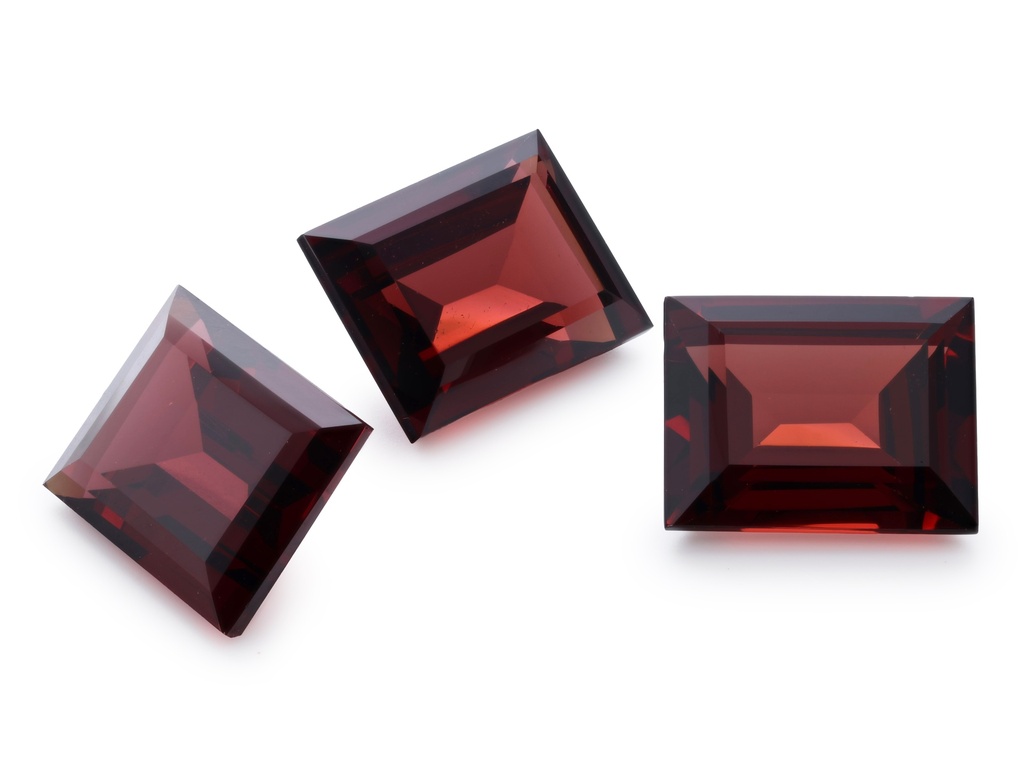 [GABS0907] Almandine Garnet 9x7mm Baguette 