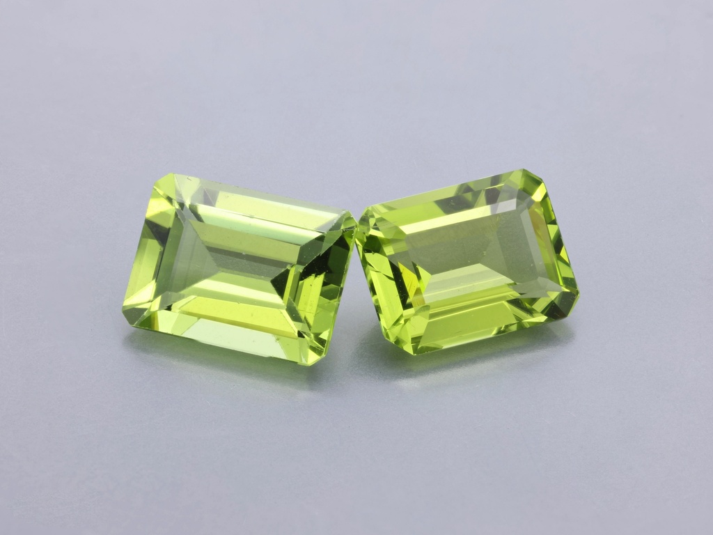 [PROS0806] Peridot 8x6mm Emerald Cut