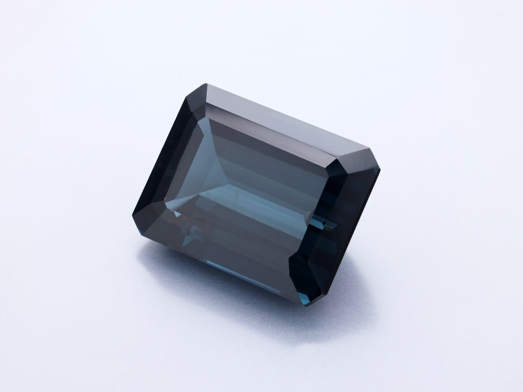 [TLOS2015] London Blue Topaz 20x15mm Emerald Cut