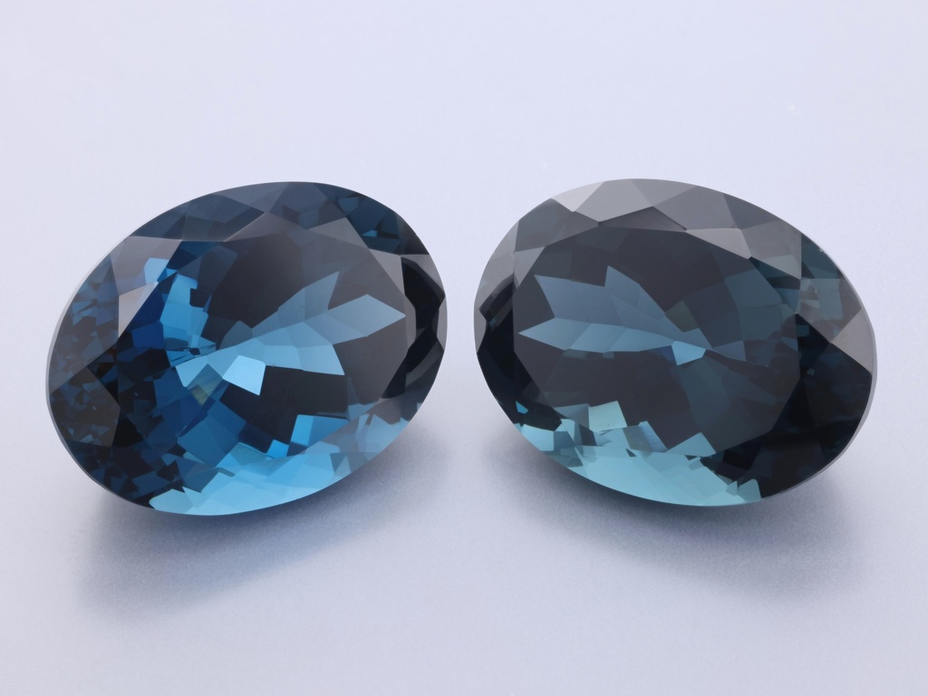 [TLVB2015] London Blue Topaz 20x15mm Oval 
