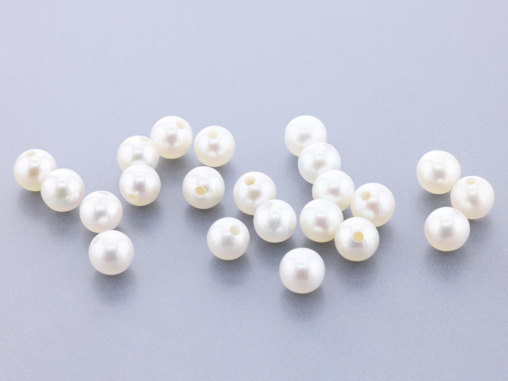 Freshwater Pearl 3.25-3.50mm Round White