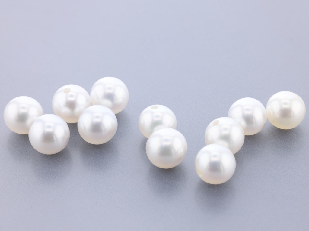Freshwater Pearl 5.00-5.50mm Round White