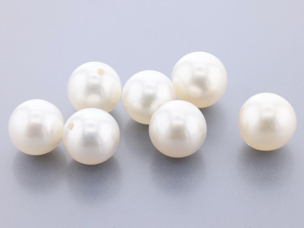 Freshwater Pearl 6.00-6.50mm Round White