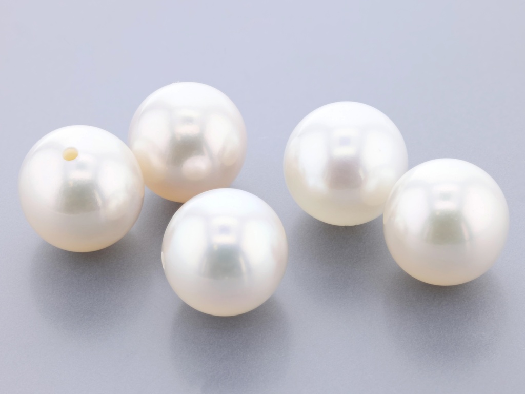 Freshwater Pearl 7.00-7.50mm Round White