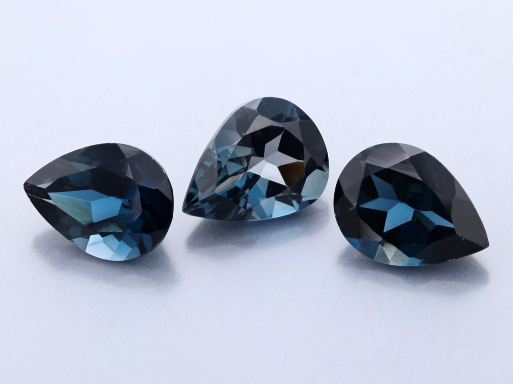 [TLPB0806] Topaz London Blue 8x6mm Pear Shape 