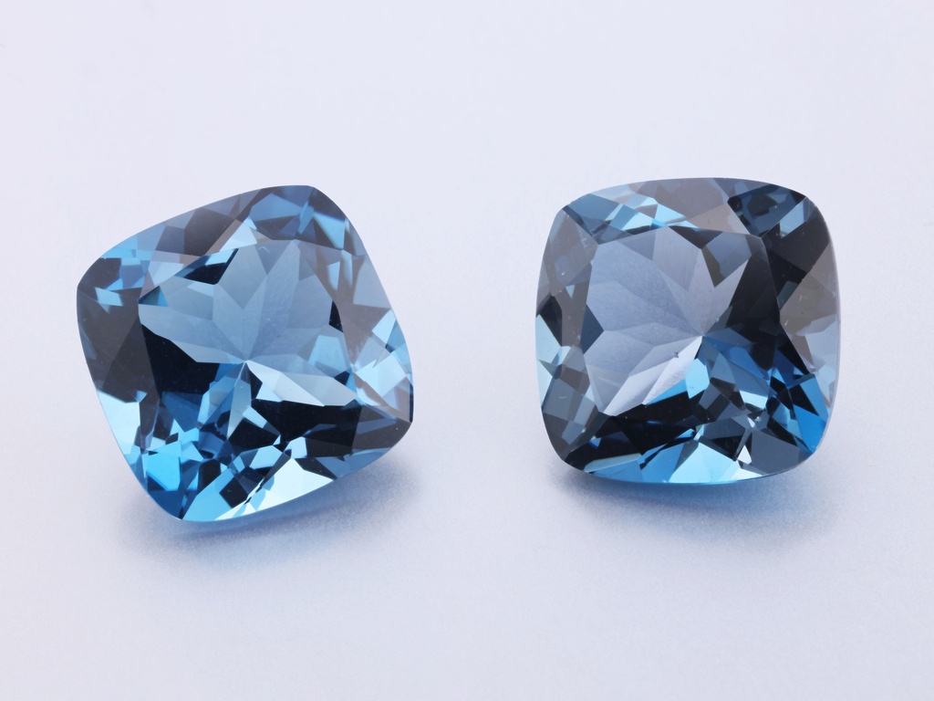 [TLAB1200] Topaz London Blue 12mm Square Cushion