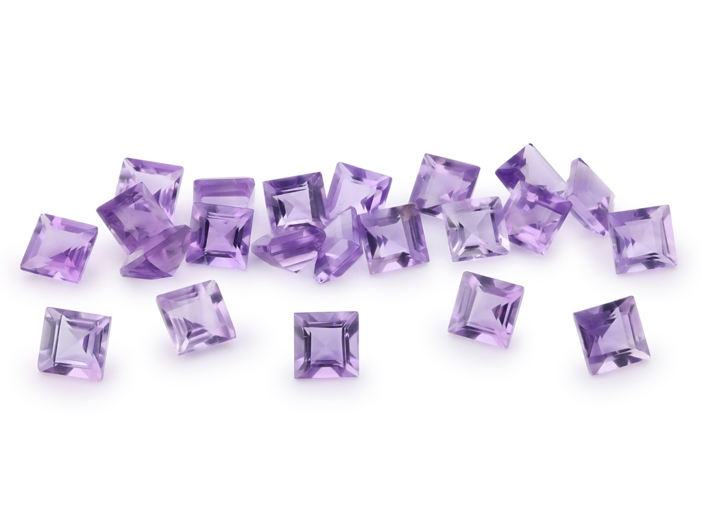 Amethyst Light 4.50mm Carre Cut