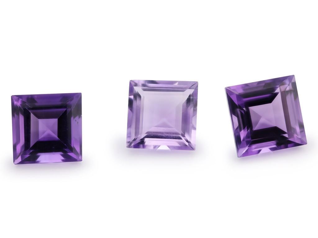 [QAQS1000F] Amethyst Light 10mm Carre Cut