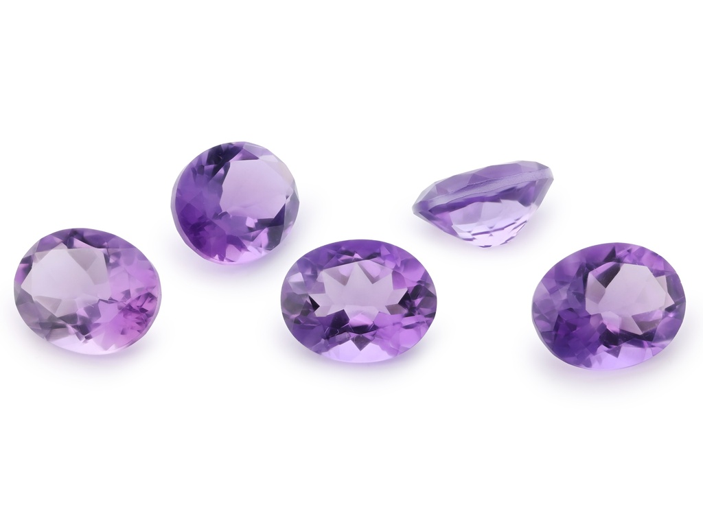 [QAVB1008F] Amethyst 10x8mm Oval Light Colour 
