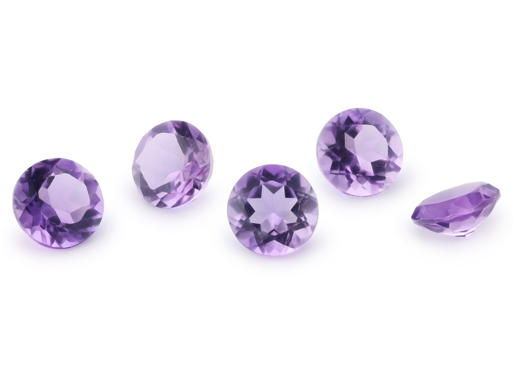 Amethyst 8.50mm Round Light Colour 