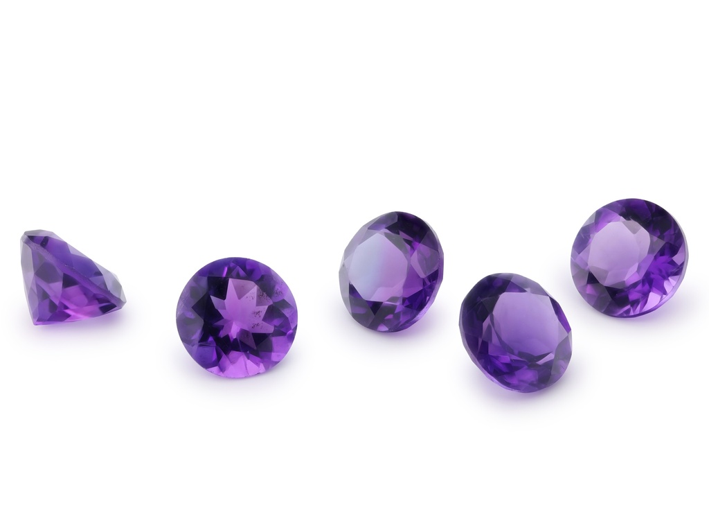 [QARB0850M] Amethyst 8.50mm Round Mid to Strong Colour