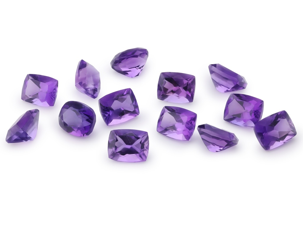 [QAAB0504M] Amethyst 5x4mm Cushion Mid to Dark