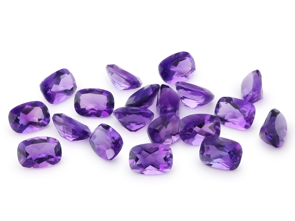 [QAAB0705M] Amethyst 7x5mm Cushion Mid to Dark