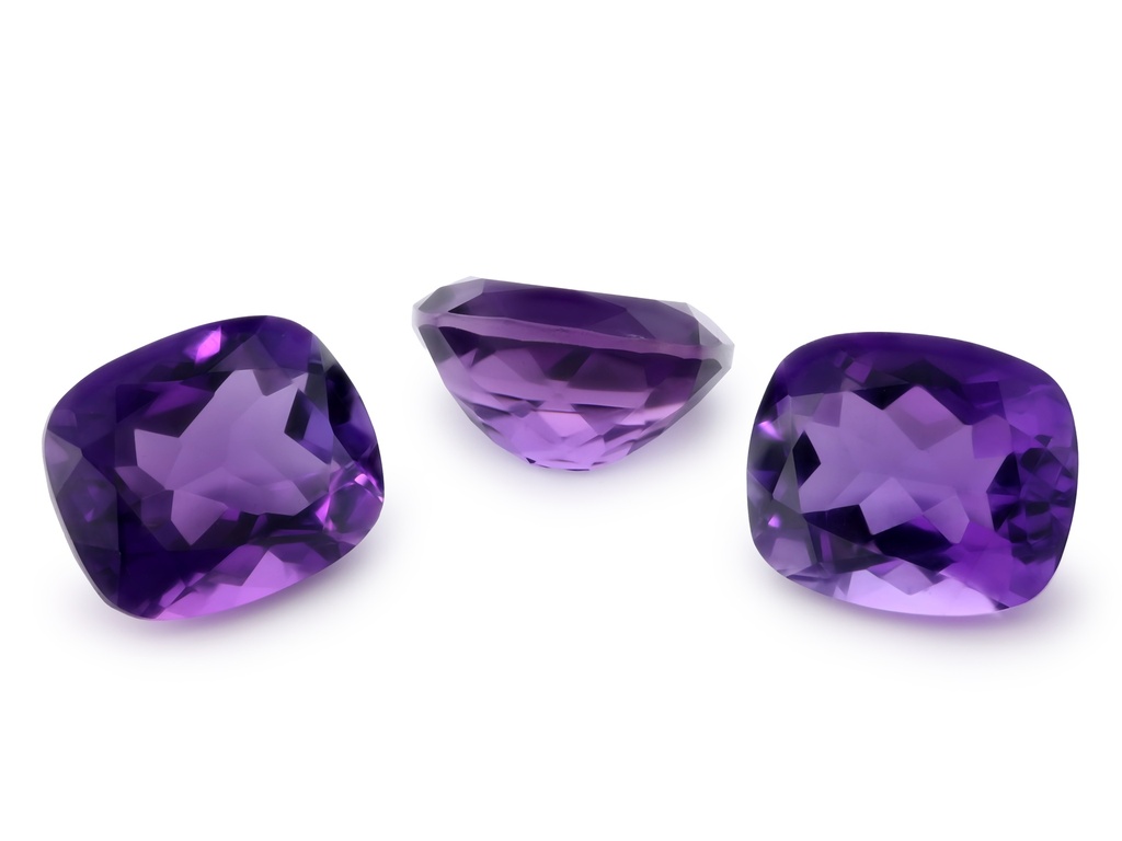 [QAAB1210D] Amethyst 12x10mm Cushion Fine/Dark