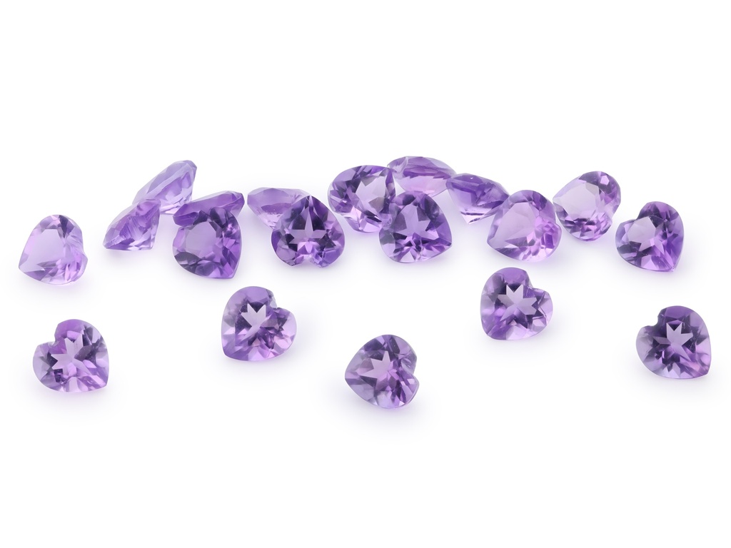 [QAHB0500M] Amethyst 5.00mm Heart Shape Mid to Strong Colour 