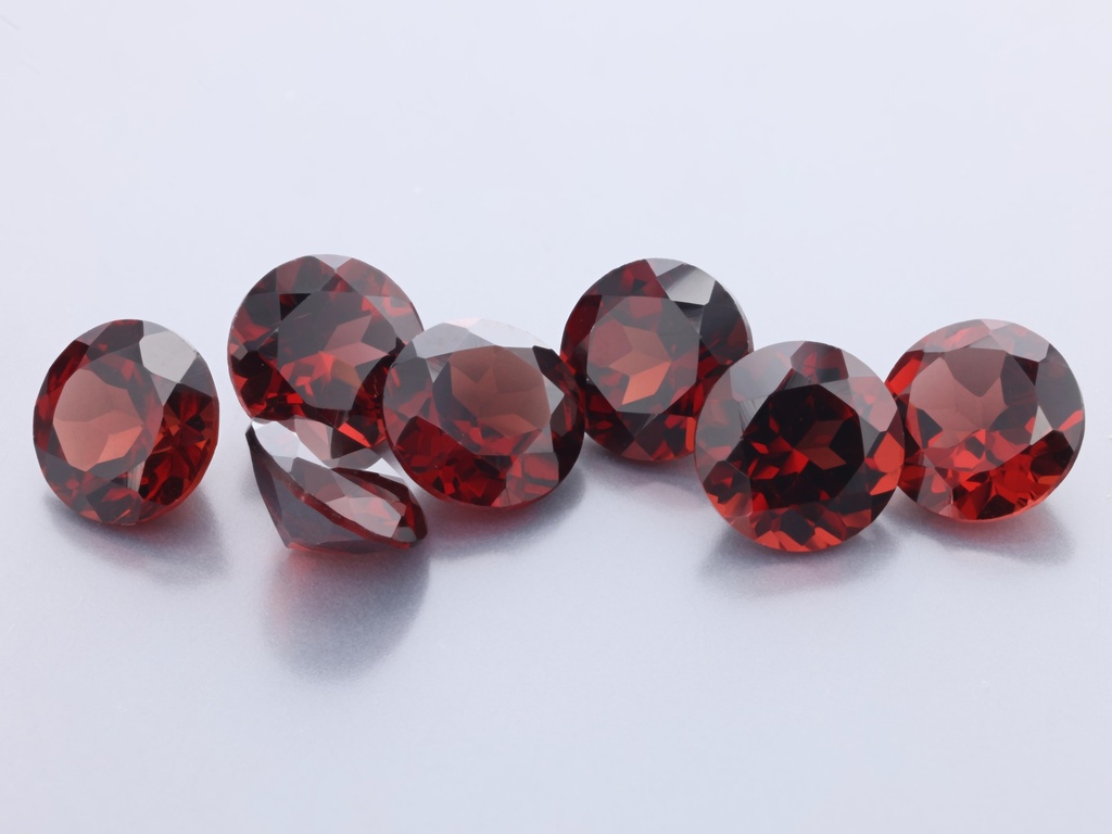 [GARB0650] Almandine Garnet 6.50mm Round