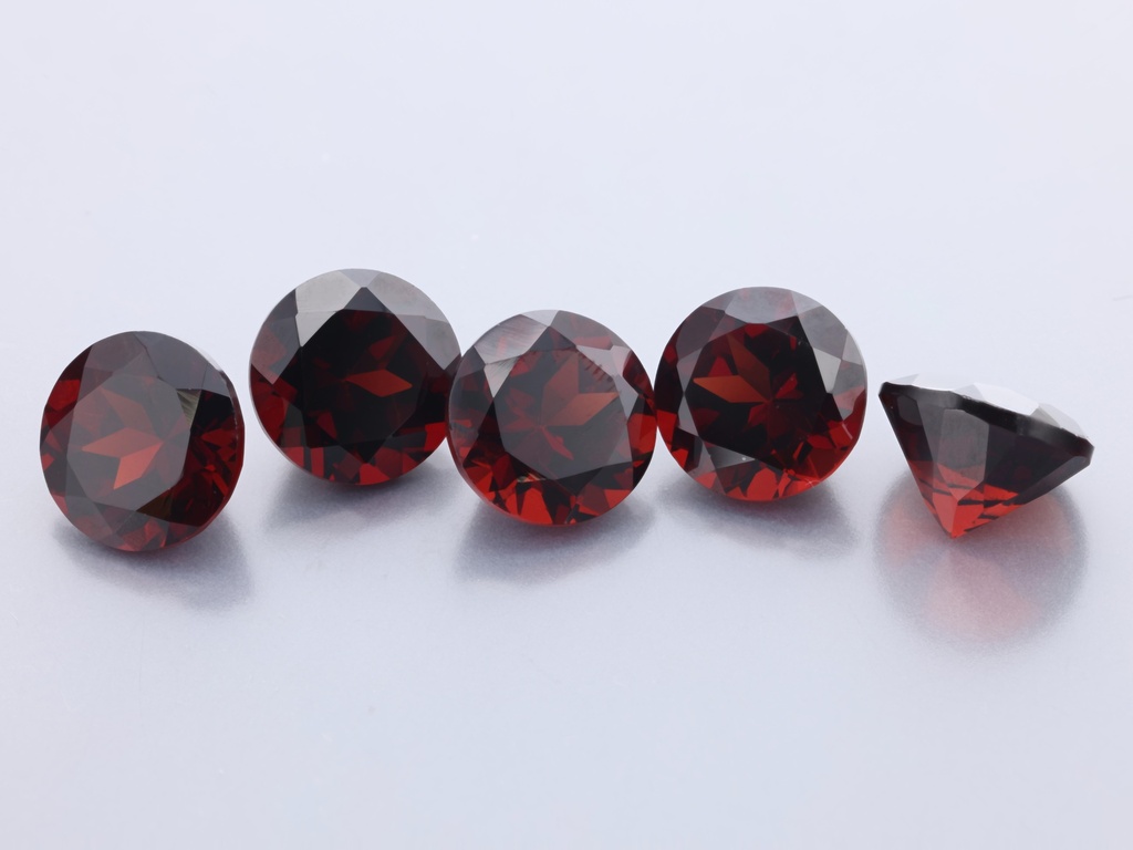[GARB0700] Almandine Garnet 7.00mm Round