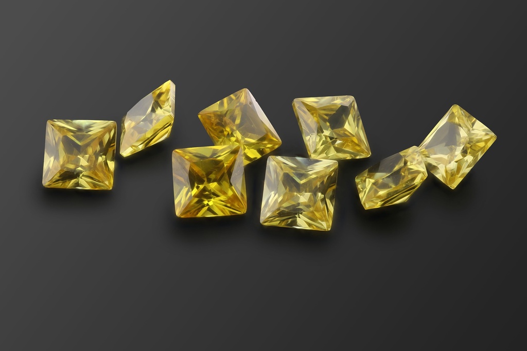 [ZYQP0750] Cubic Zirconia 7.50mm Princess Cut Yellow