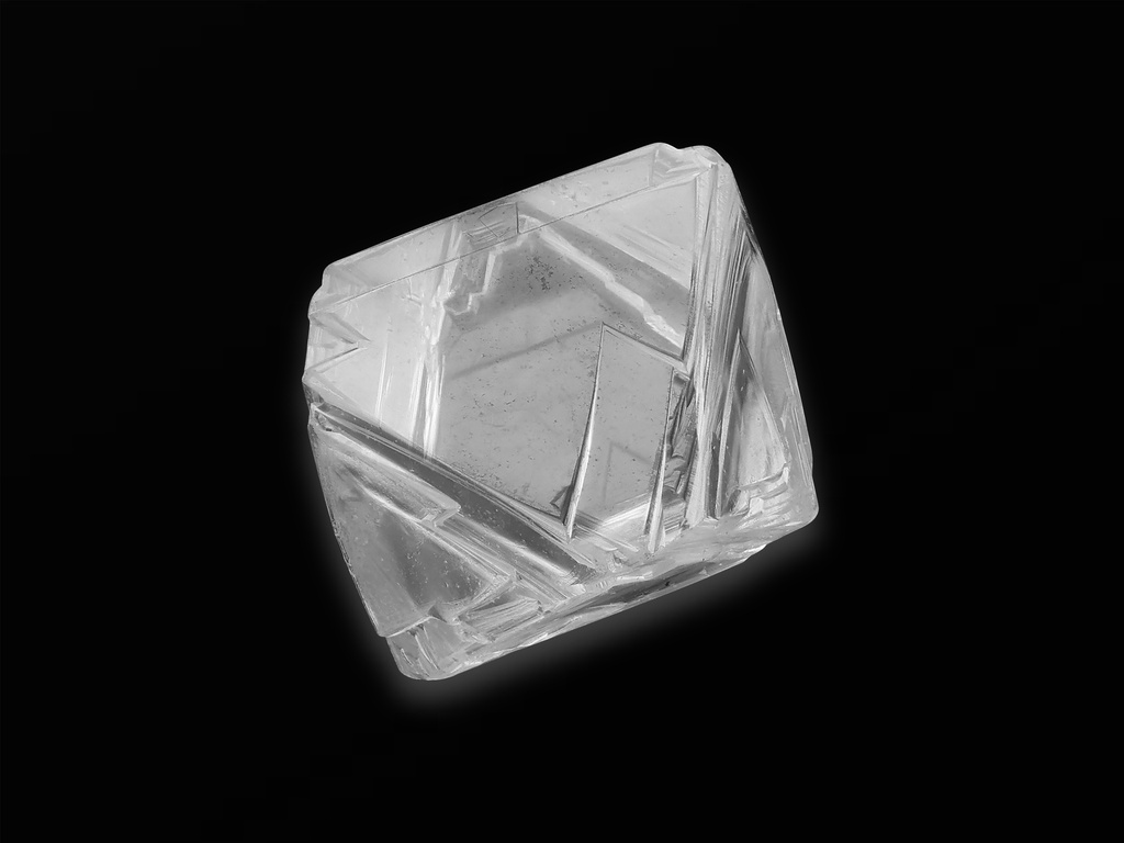 Diamond Octahedron Crystal 4.40mm +/-