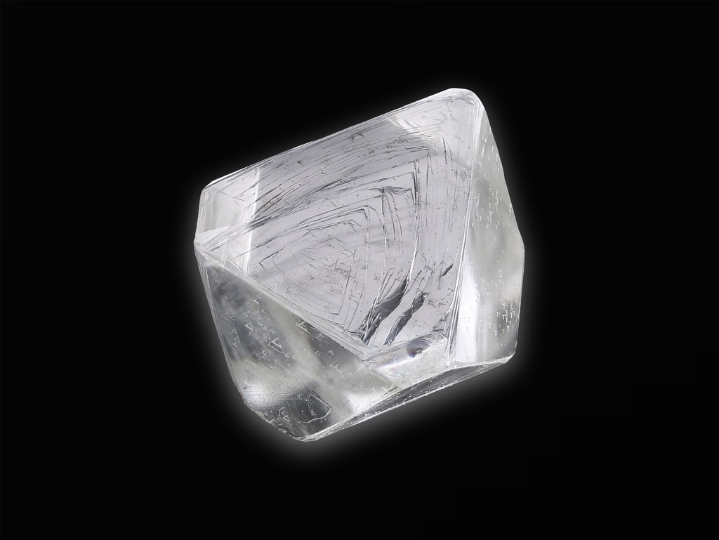 Diamond Macle Crystal 4.00mm +/-