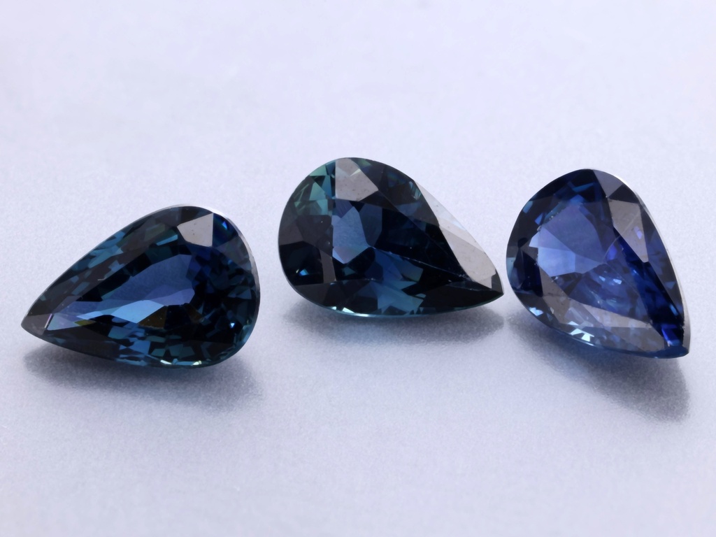 [SAPB0604B] Australian Sapphire 6x4mm +/- Pear Shape Mid Blue