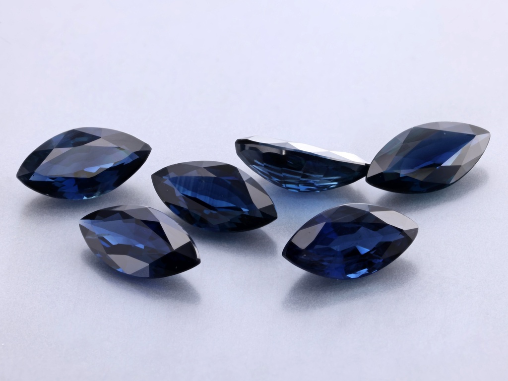 [SAMB0804B] Australian Sapphire 8x4mm Marquise Blue