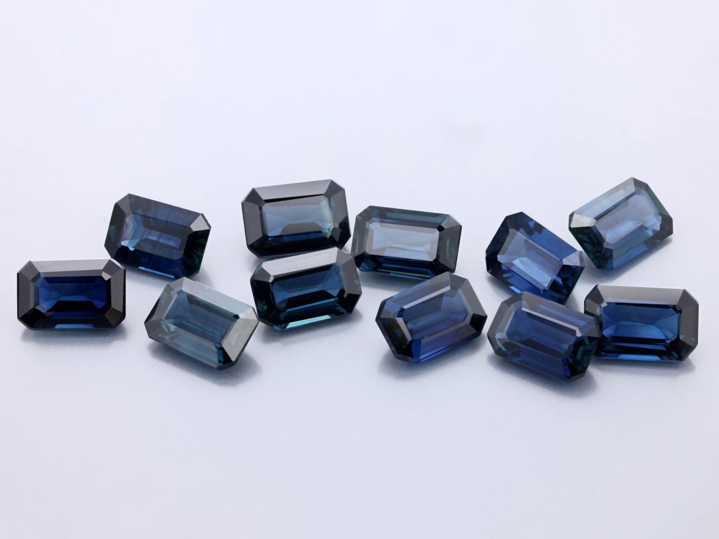 [SAOS0604A] Australian Sapphire 6x4mm Emerald Cut Blue